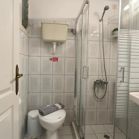 Dimitra's Cozy Dilináta