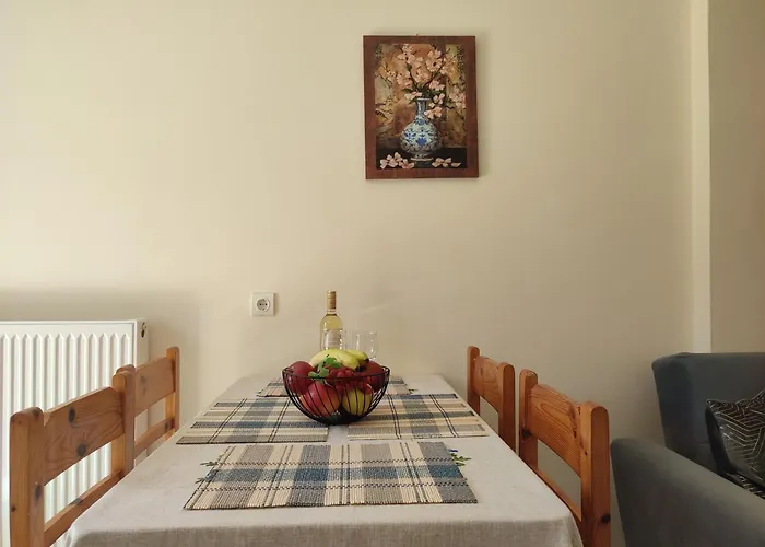 Dimitra's Cozy Dilináta