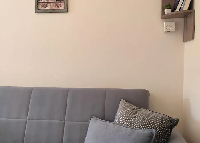 Dimitra's Cozy 公寓 *